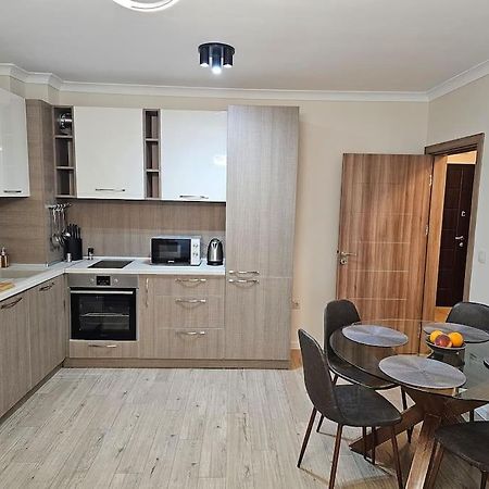 Serenity In The Heart Of Varna With Parking Exteriér fotografie